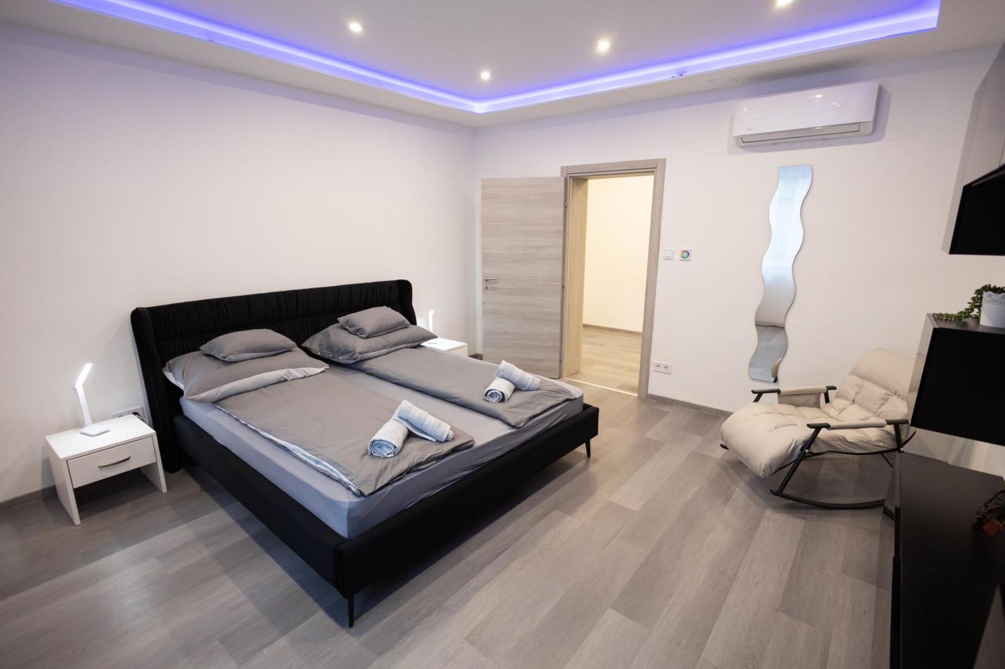 Fonix Apartman Дебрецен Екстер'єр фото