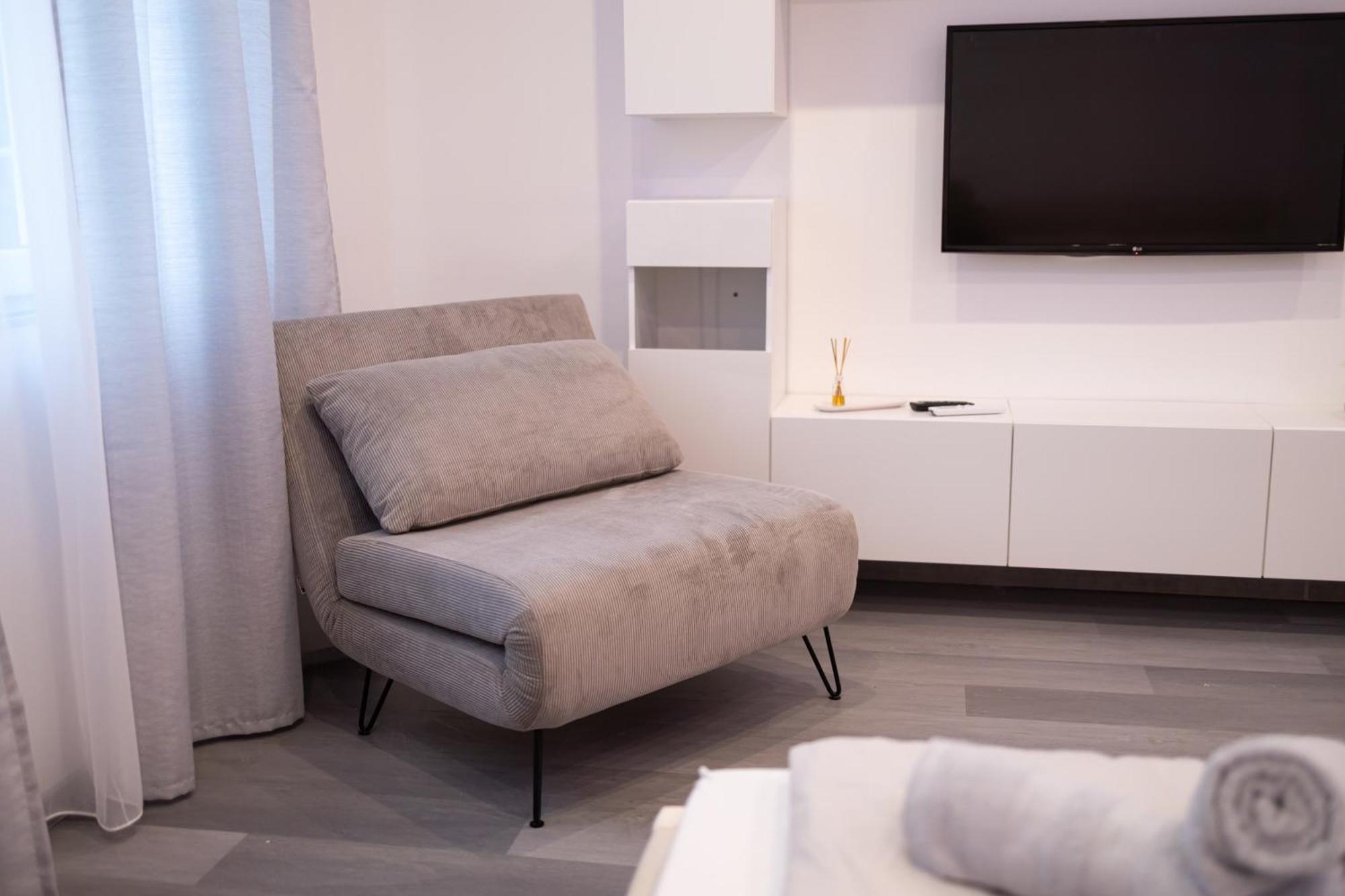 Fonix Apartman Дебрецен Екстер'єр фото